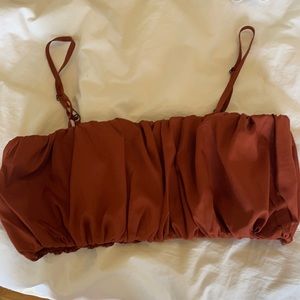 BROWN/RED CROP TOP